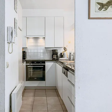 Sunny Hill 0102 Appartamento *